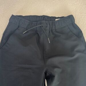 Old Navy Active StretchTech Pants - black. New without tags